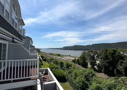 213 River View Drive - Photo 1
