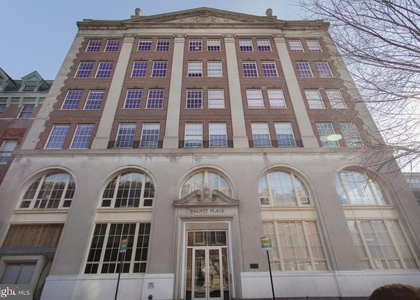 312 312-322 Walnut Street - Photo 1