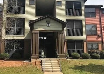211 North Avenue - Photo 1