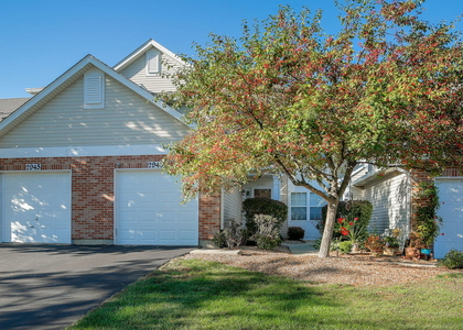 2943 Kentshire Circle - Photo 1