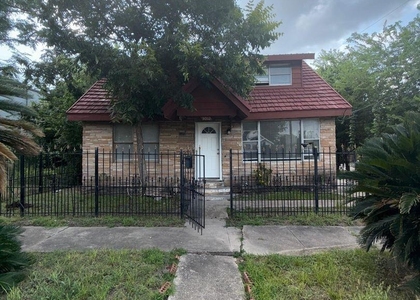 3012 Live Oak Street - Photo 1