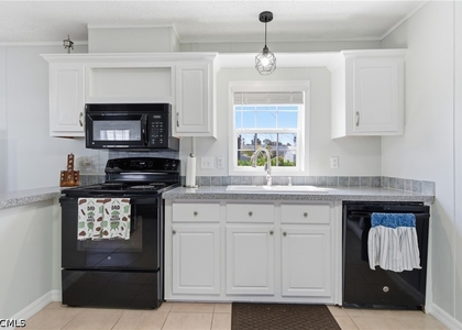5558 Palm Beach Boulevard - Photo 1