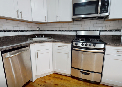 East 7th Street - Photo 1
