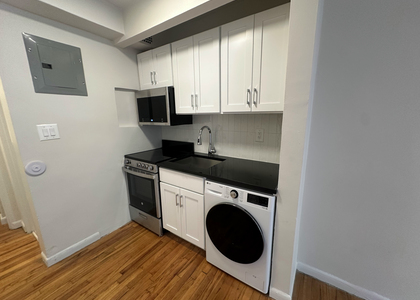 260 west 27th st - Photo 1