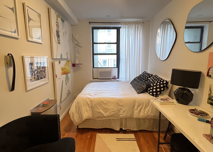 Orchard Street - Photo 1