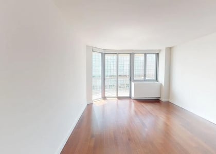 330 East 38th Street - Photo 1