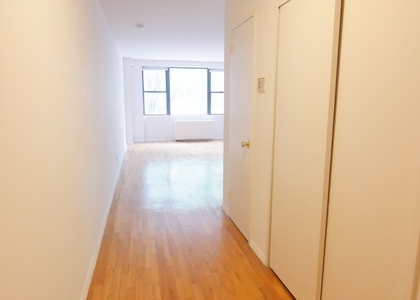 423 East 90th Street - Photo 1