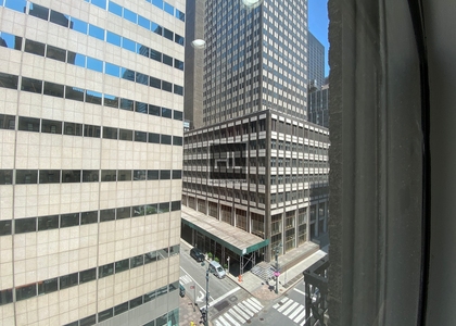 East 46 Street - Photo 1