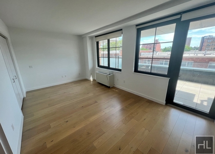 Northern Boulevard - Photo 1