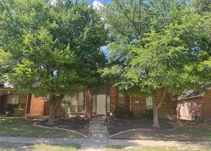 5904 Pinyon Drive - Photo 1