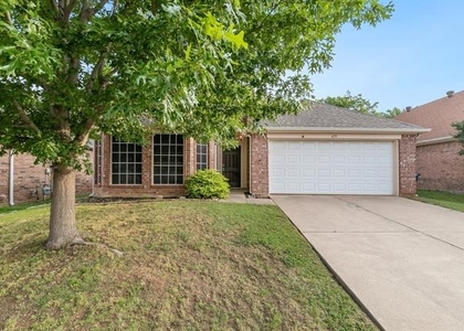 615 Lake Bridge Drive - Photo 1