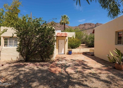 5702 E Camelback Road - Photo 1