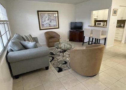 171 Suffolk F - Photo 1