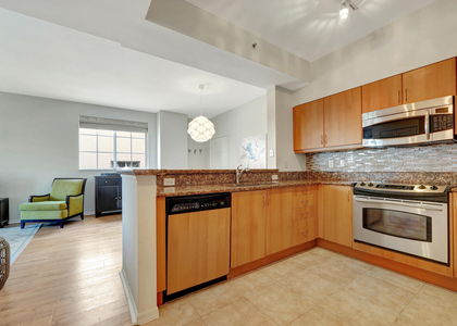 233 S Federal Highway - Photo 1