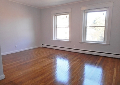 50 Gorham Ave - Photo 1