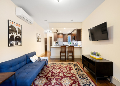 69 Pineapple Street - Photo 1