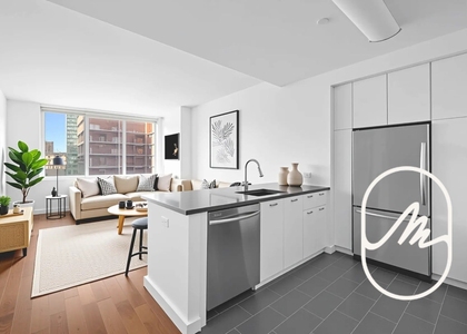 80 Dekalb Avenue - Photo 1