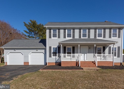 35 Fox Run Lane - Photo 1