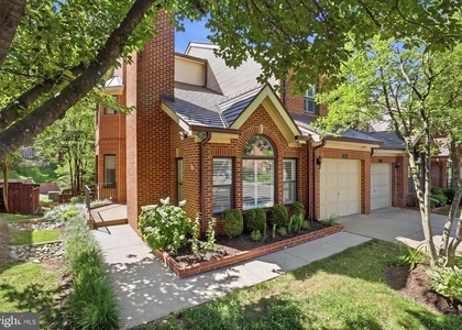 1456 Hampton Hill Circle - Photo 1