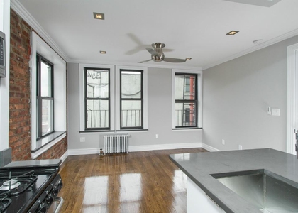 Clinton Street & Rivington Str - Photo 1