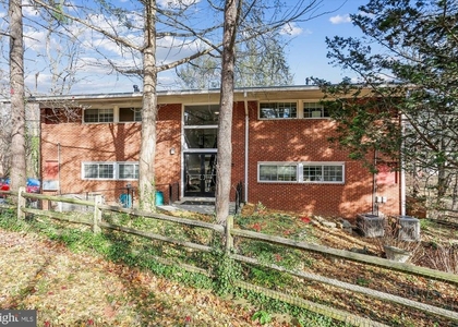921 Prospect Street - Photo 1