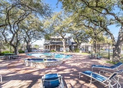 12166 Metric Blvd - Photo 1