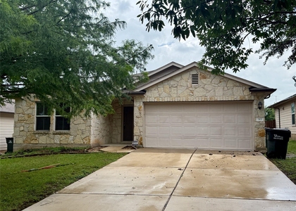 315 Nottingham Loop - Photo 1