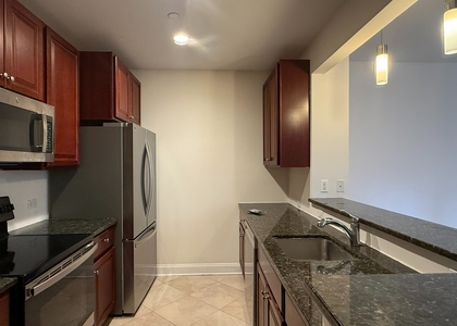 101 Clinton Street - Photo 1