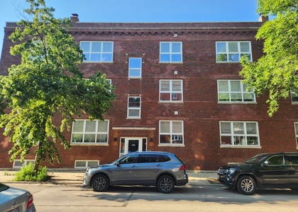 2202 W Race Avenue - Photo 1
