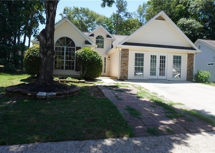 626 Beaver Run Trace - Photo 1