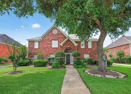 4506 Warwick Drive - Photo 1