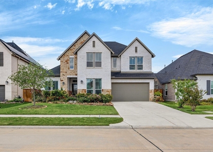32018 Crested Knoll Court - Photo 1