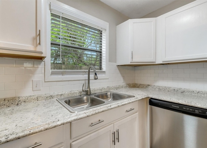1516 Broadmoor Drive - Photo 1