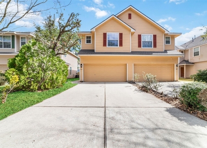 203 W Stedhill Loop Loop - Photo 1
