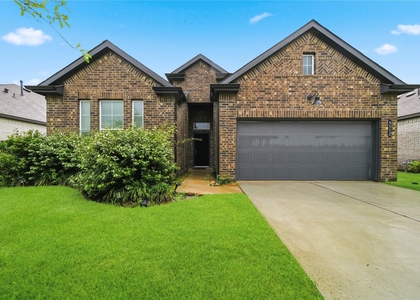 4512 Bartagrass Drive - Photo 1