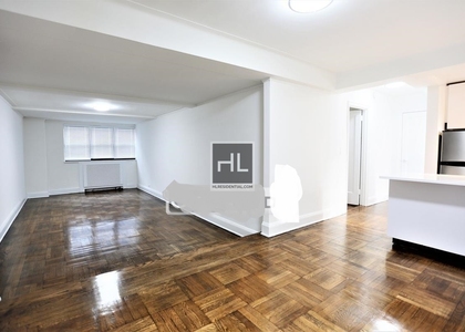 East 38 Street - Photo 1