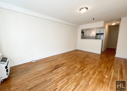 East 83 Street - Photo 1