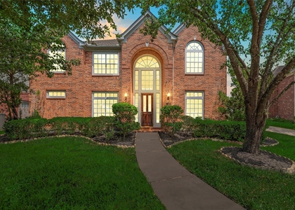 2923 Zachary Bend Lane - Photo 1