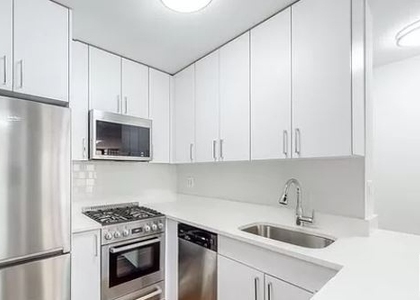 East 35 Street - Photo 1