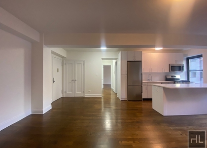 East 57 Street - Photo 1