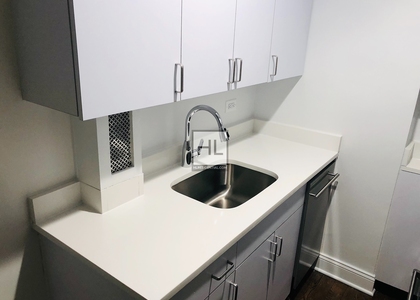 West 55 Street - Photo 1