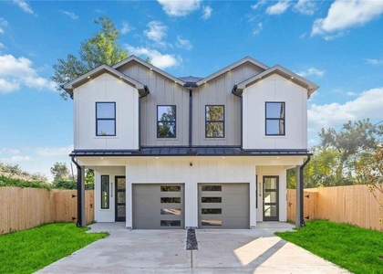 5222 Gold Street - Photo 1