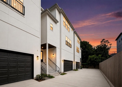 1421 W 23rd Street - Photo 1