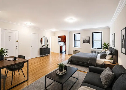 1680 York Avenue - Photo 1