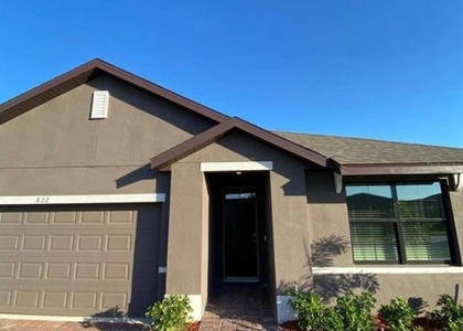 822 Se Remington Green Drive - Photo 1