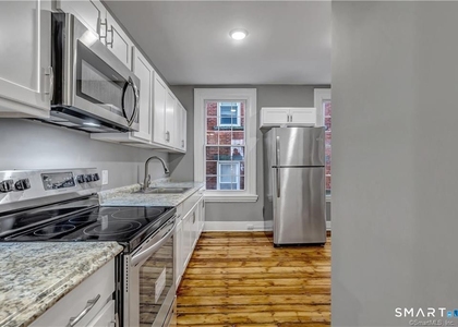 981 State Street - Photo 1