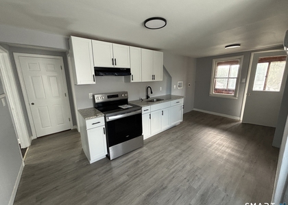 231 Goddard Avenue - Photo 1