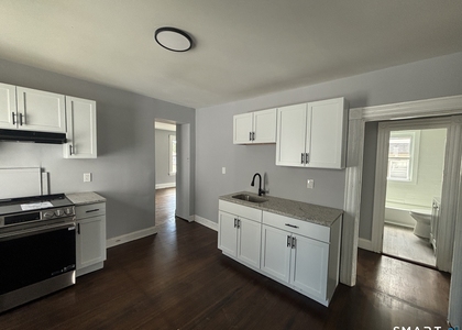 231 Goddard Avenue - Photo 1
