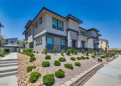 1114 Scarlet Sparrow Street - Photo 1