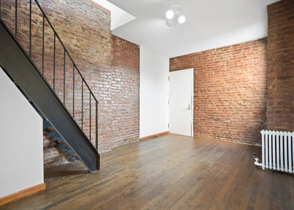 East 13th st - Photo 1